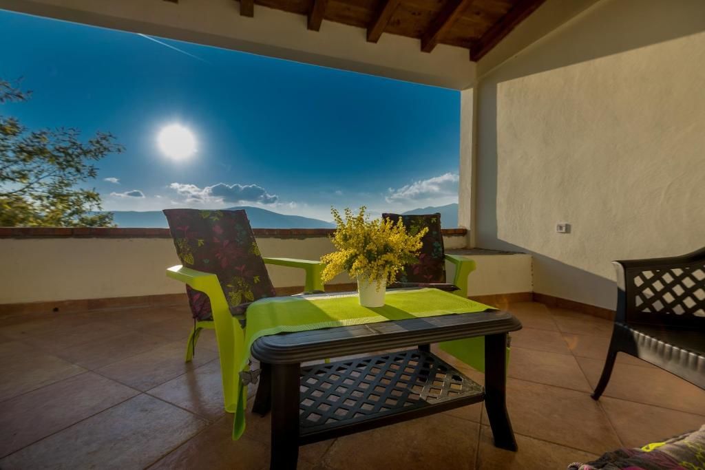 Виллы Holiday Home Nives Тиват