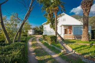 Виллы Holiday Home Nives Тиват Вилла с видом на море-41